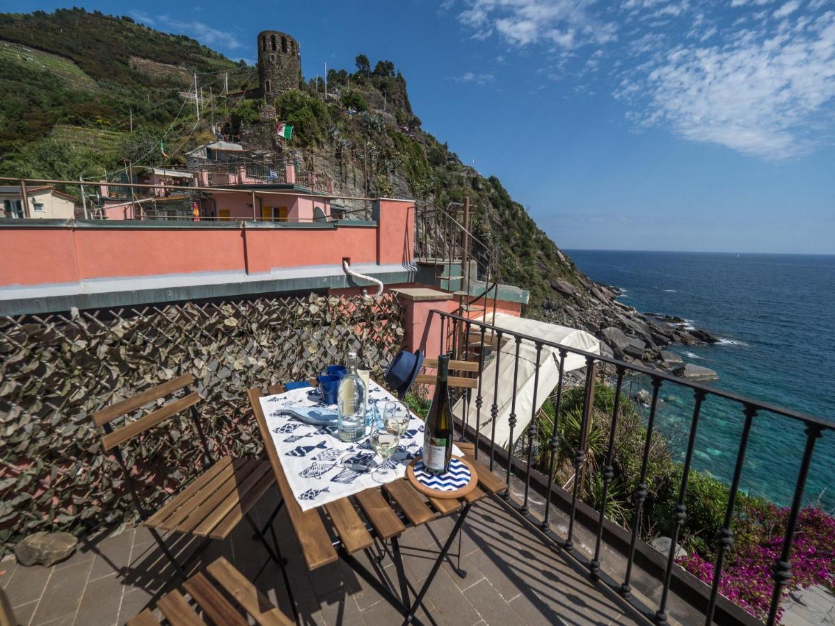 Refilea Sea View Tower Villa Вернаца Екстериор снимка