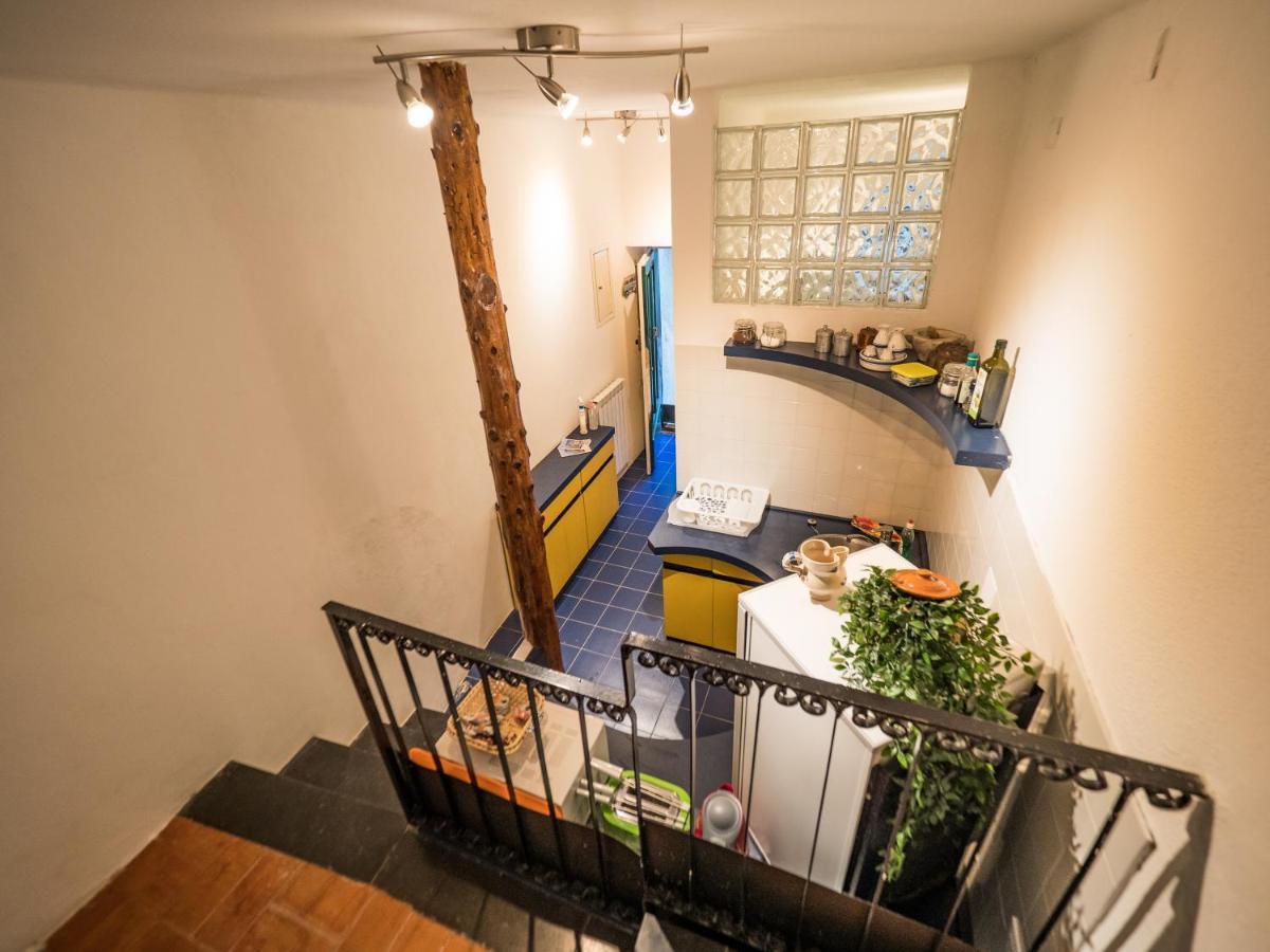 Refilea Sea View Tower Villa Вернаца Екстериор снимка