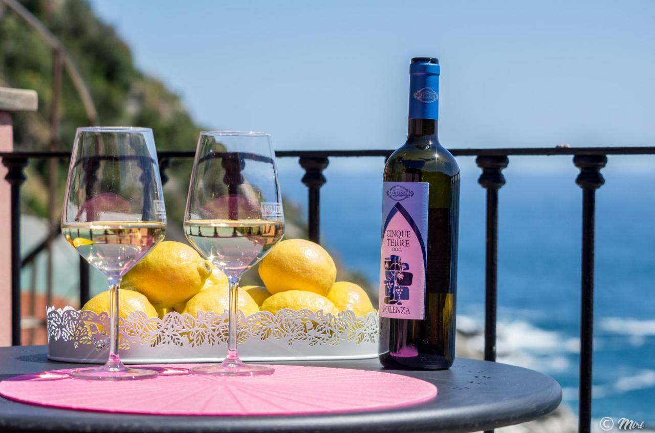 Refilea Sea View Tower Villa Вернаца Екстериор снимка
